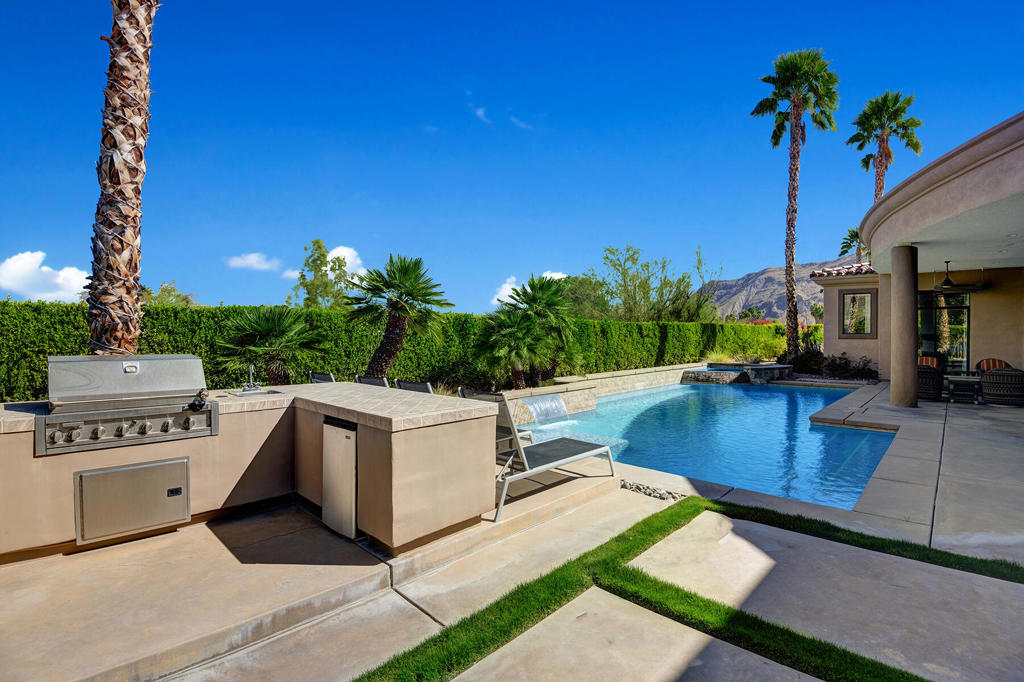 Estancias at South Canyon - Residential