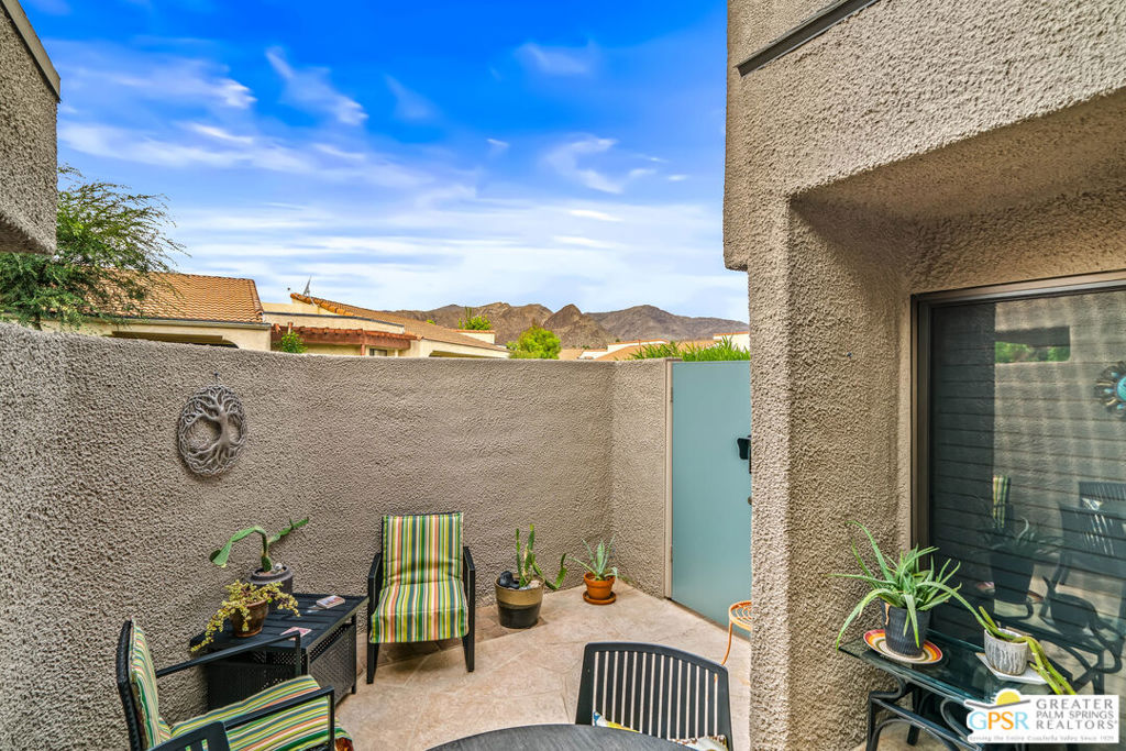 Desert Village - Residential