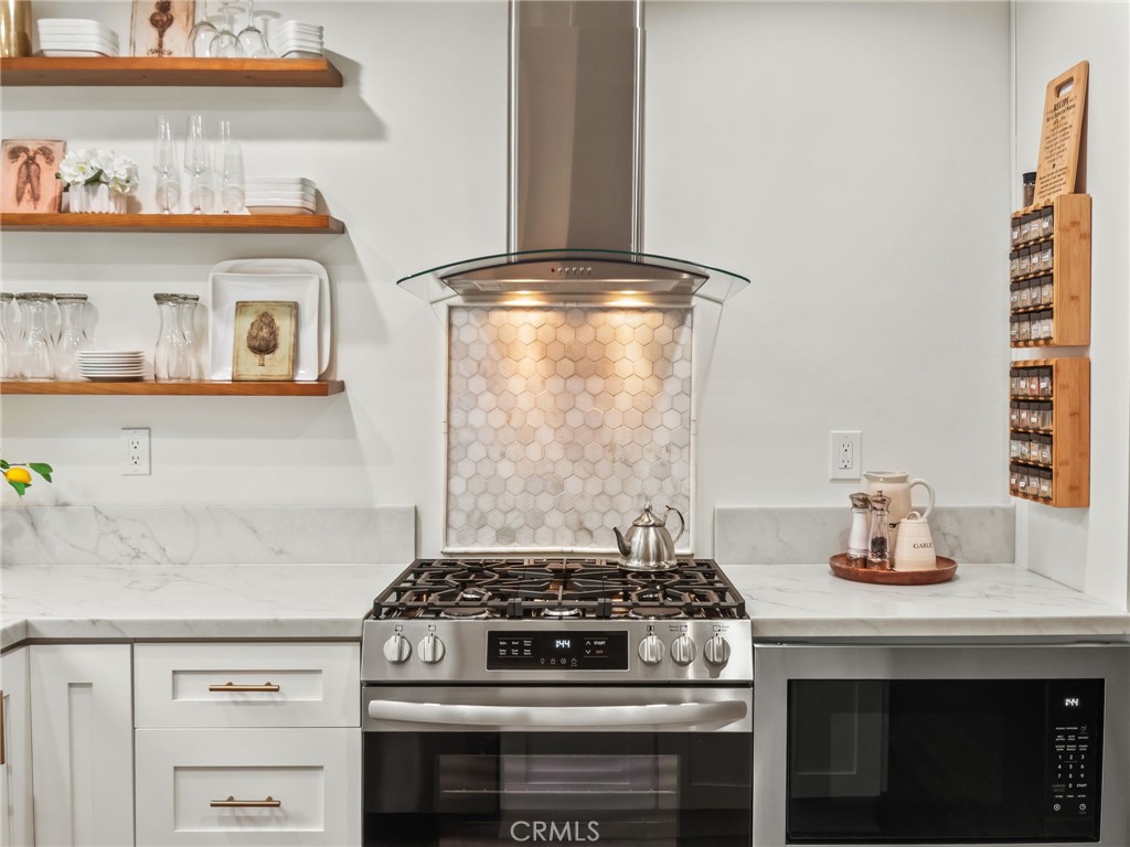 Driftwood Townhomes urban Brokerage - Residential