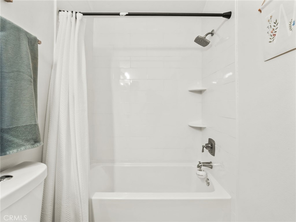 Driftwood Townhomes urban Brokerage - Residential