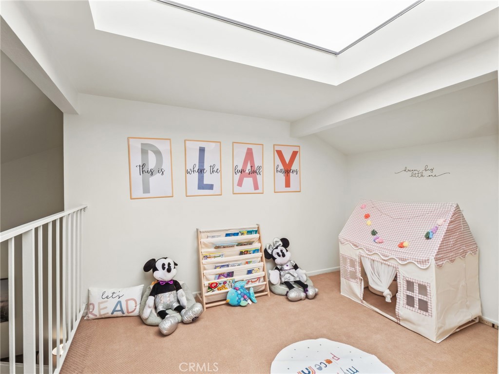 Driftwood Townhomes urban Brokerage - Residential