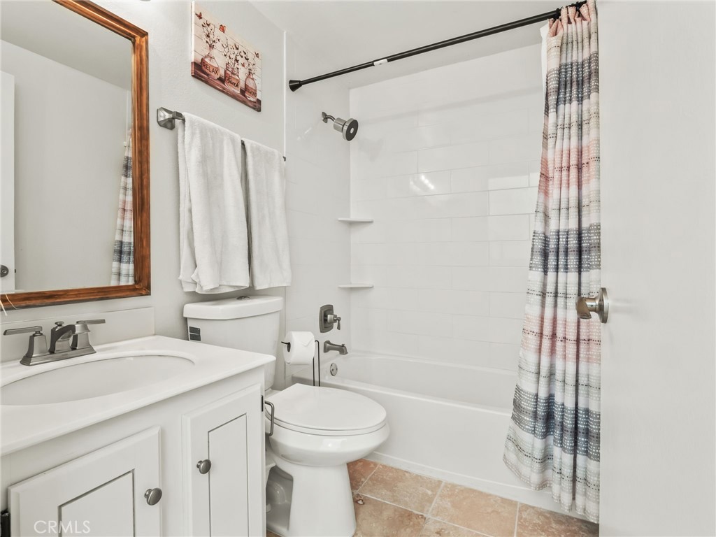 Driftwood Townhomes urban Brokerage - Residential