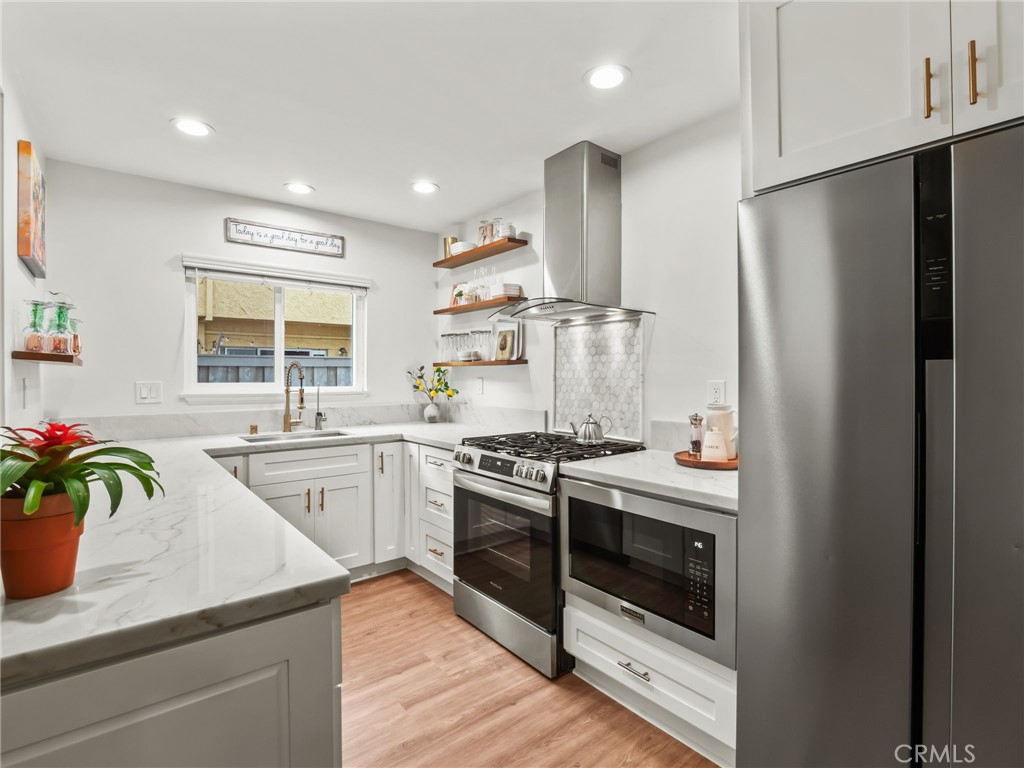 Driftwood Townhomes urban Brokerage - Residential