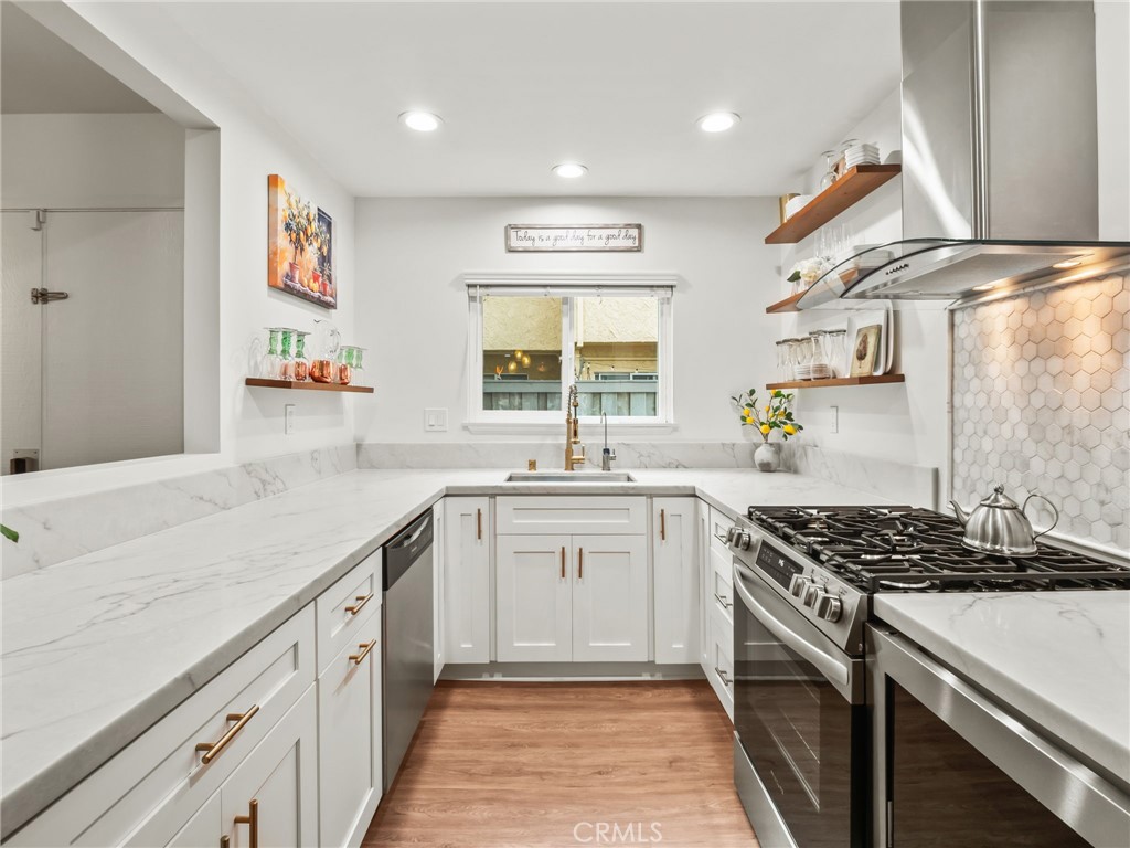 Driftwood Townhomes urban Brokerage - Residential