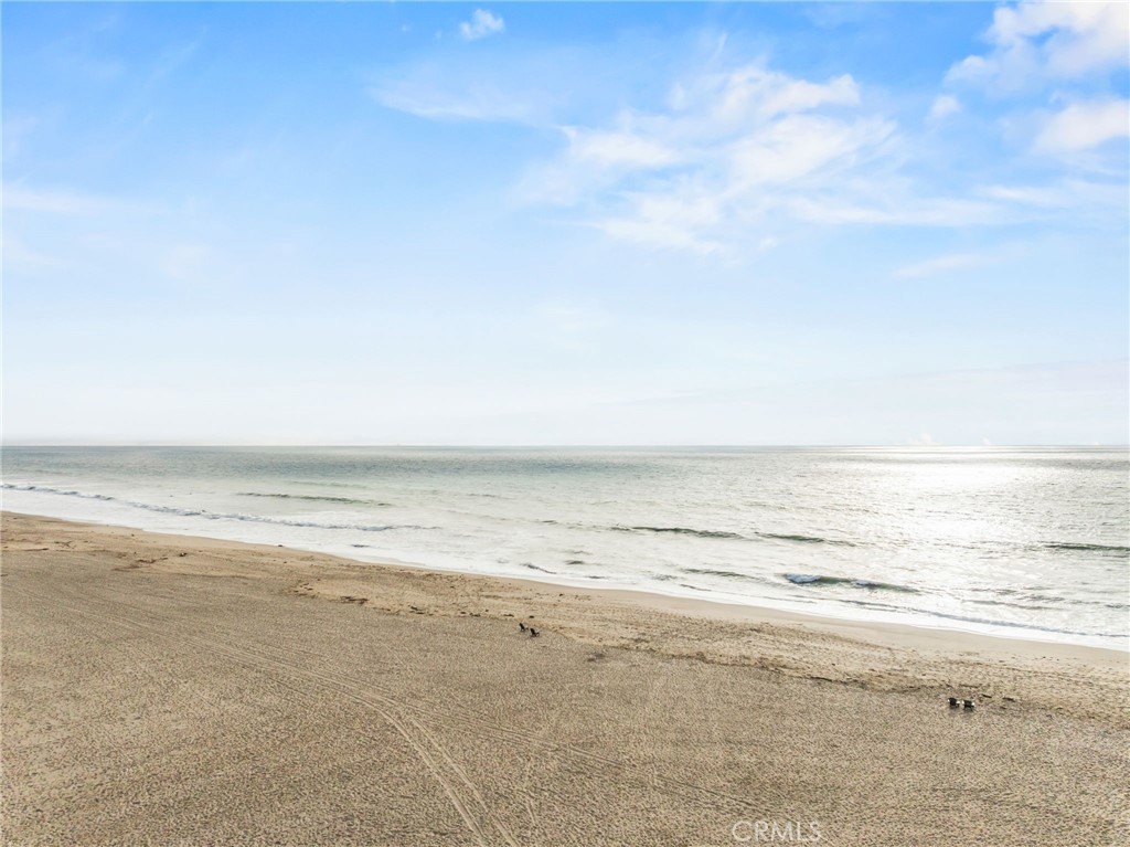 Driftwood Townhomes urban Brokerage - Residential