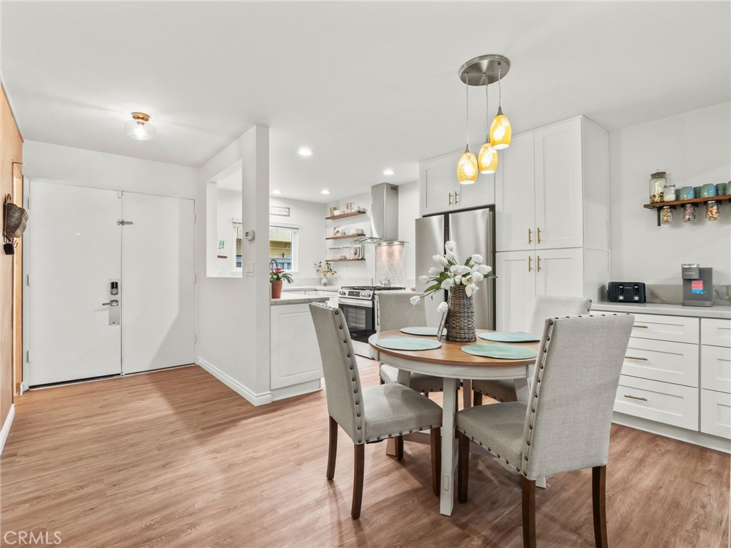 Driftwood Townhomes urban Brokerage - Residential