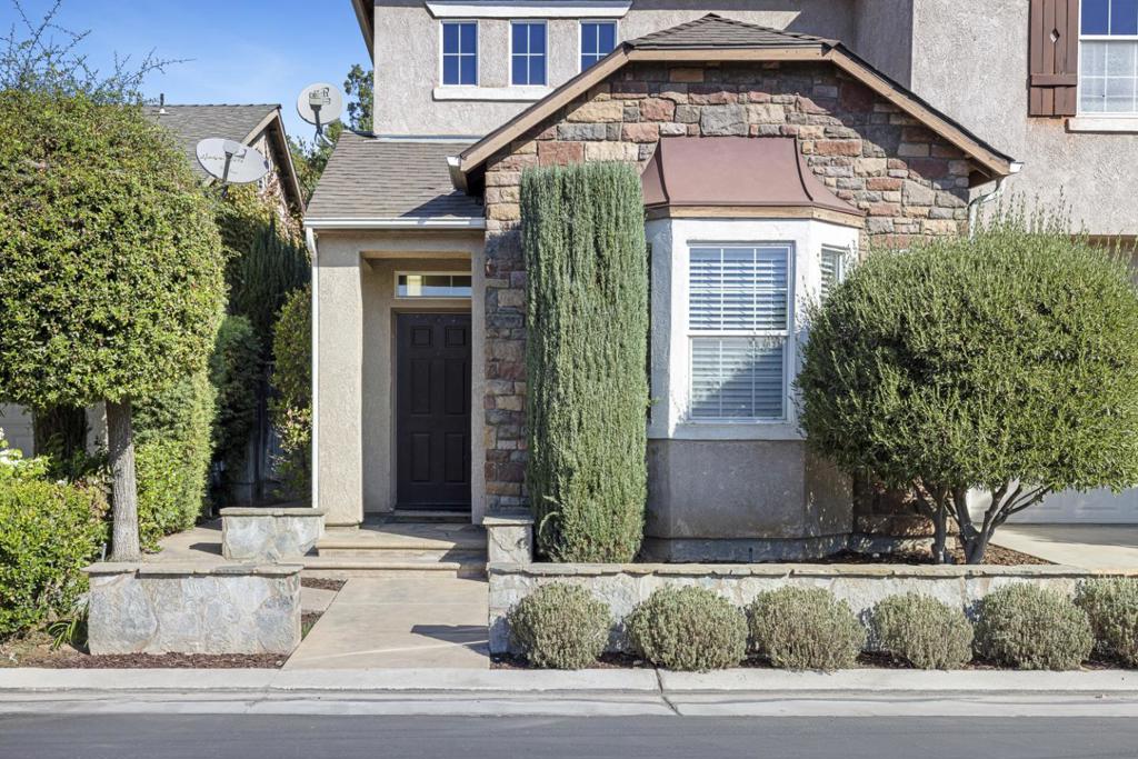 4129 W Cherry Tree Lane