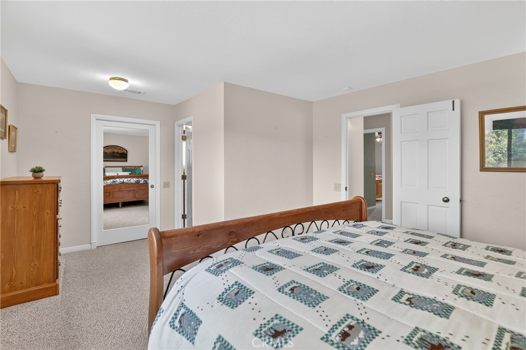 Lake Arrowhead, California, 92352, United States, 5 Bedrooms Bedrooms, ,4 BathroomsBathrooms,Residential,Active,2034696