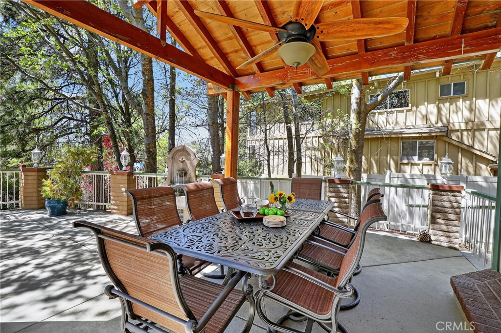 Lake Arrowhead, California, 92352, United States, 5 Bedrooms Bedrooms, ,4 BathroomsBathrooms,Residential,Active,2034696