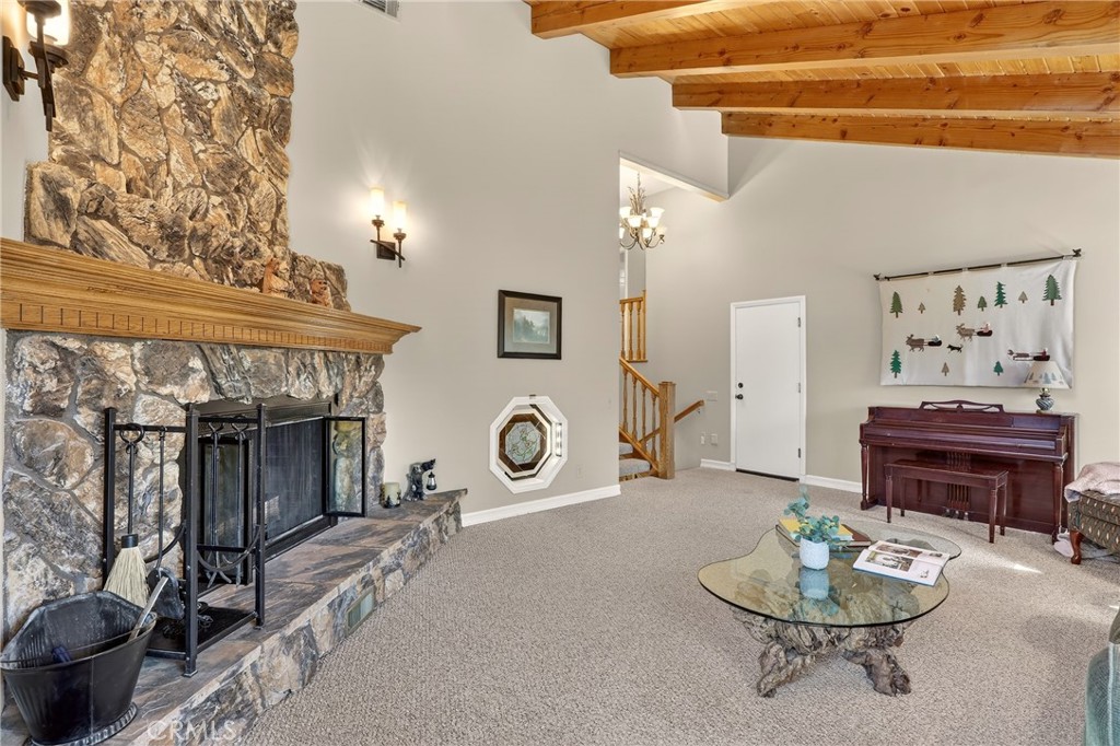 Lake Arrowhead, California, 92352, United States, 5 Bedrooms Bedrooms, ,4 BathroomsBathrooms,Residential,Active,2034696