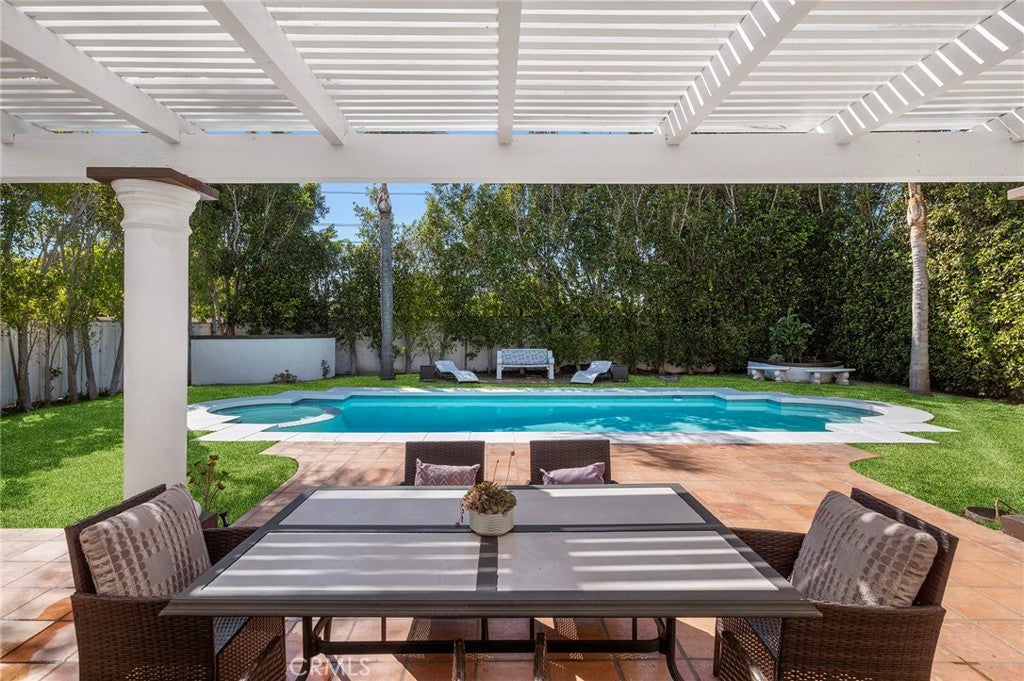 11 Petria, Irvine CA 92606 - Photo 47