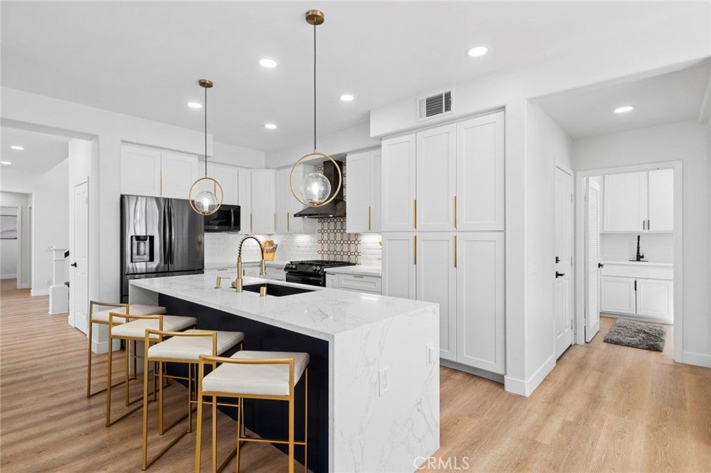 11 Petria, Irvine CA 92606 - Photo 16