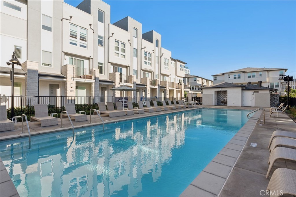 1503 W Cara Drive