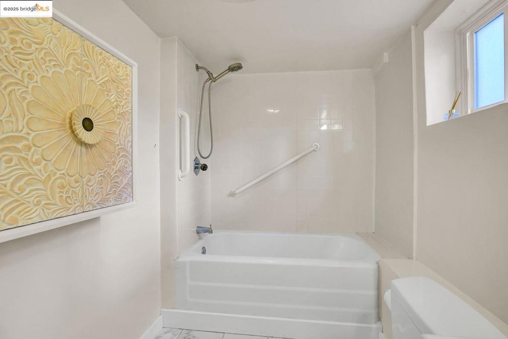 BERKELEY - Residential