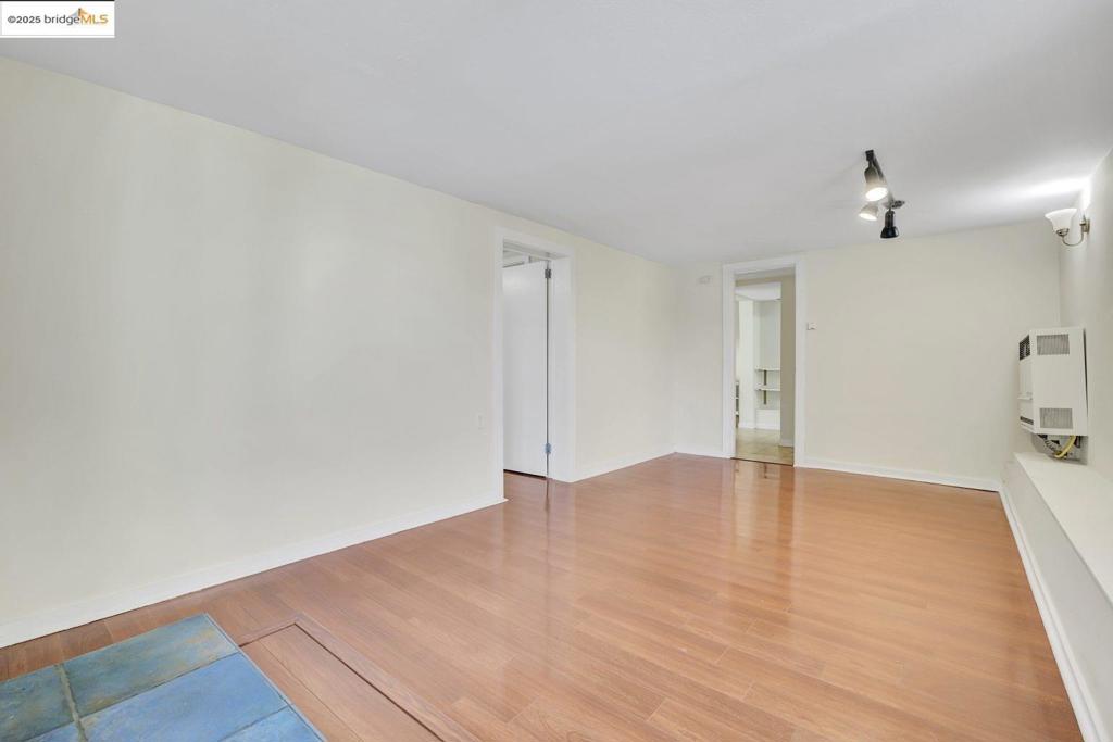 BERKELEY - Residential