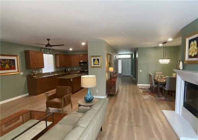 Four Seasons - Residential