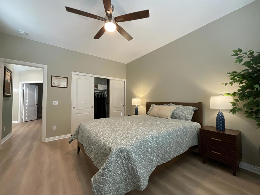 Four Seasons - Residential