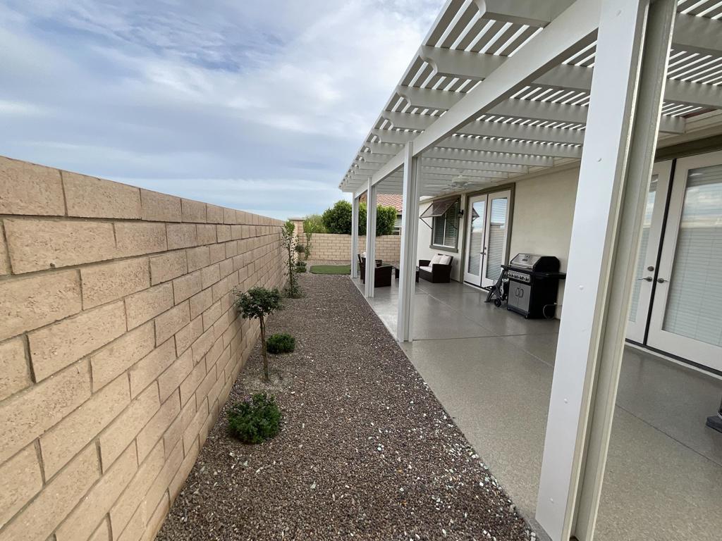 Four Seasons - Residential