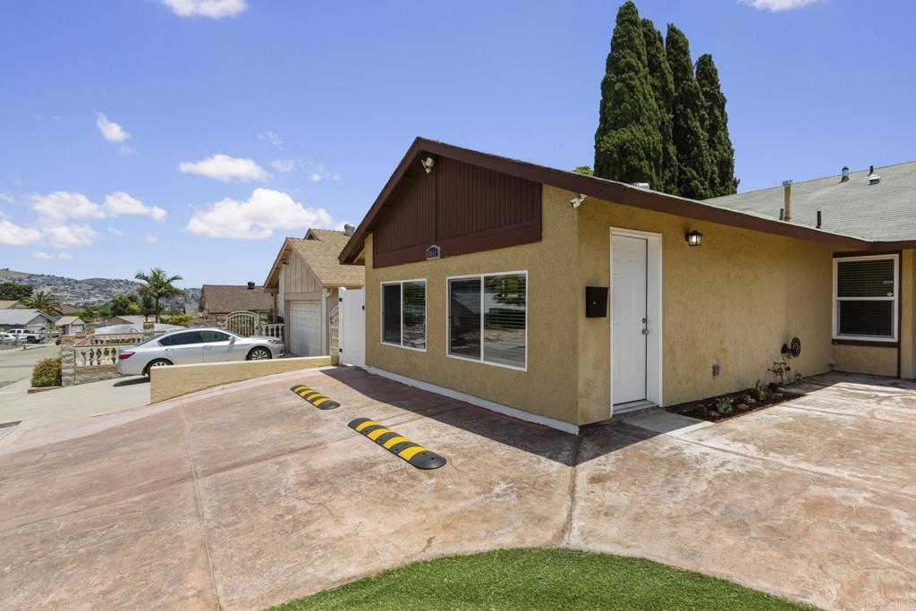 8441 Parkbrook Street