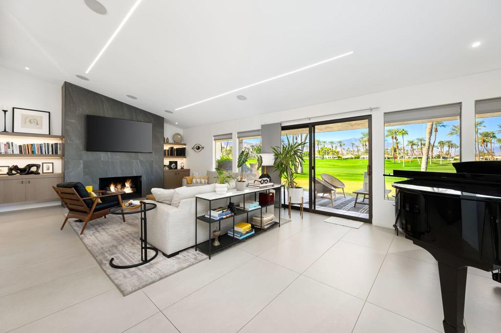 Desert Horizons C.C. - Residential