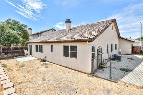 Tiny photo for 1452 Hummingbird WAY, Hemet, CA 92545 (MLS # CV26198708)