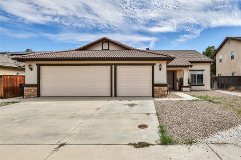 Photo of 1452 Hummingbird WAY, Hemet, CA 92545 (MLS # CV26198708)