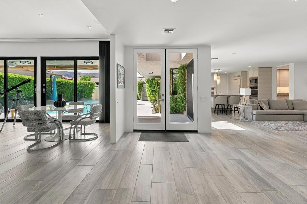 15 Colgate Drive