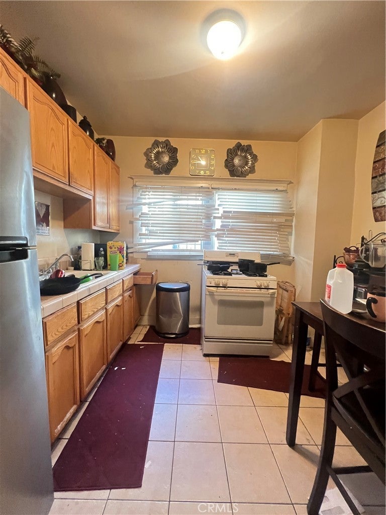 2955 Van Buren Place