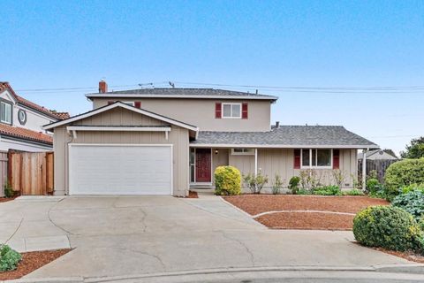 Photo of 1152 Crocus Court, Sunnyvale, CA 94086 (MLS # ML82034585)