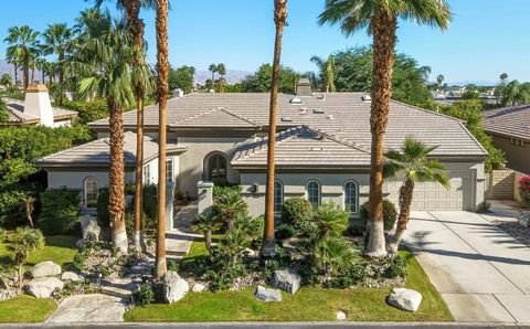 Photo of 56 Oakmont Drive, Rancho Mirage, CA 92270 (MLS # 219139129DA)