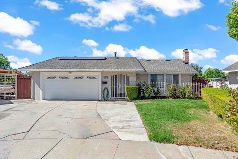 Photo of 3666 Lightfare Court, San Jose, CA 95121 (MLS # DW26220645)