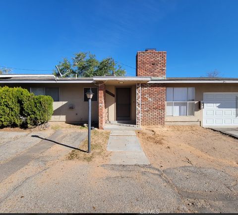 Photo of 19142 US Highway 18, Apple Valley, CA 92307 (MLS # CV26008088)