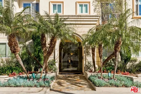 132 S Maple Drive Unit 101, Beverly Hills, CA 90212 - MLS#: 26660541