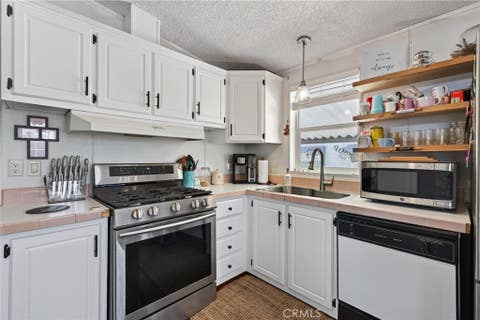 Tiny photo for 5001 W Florida Ave #104, Hemet, CA 92545 (MLS # SW26168899)
