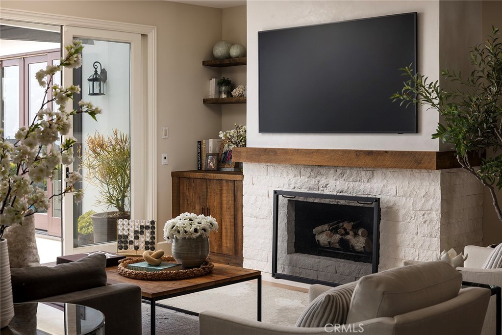 Corona Highlands (CORH) - Residential