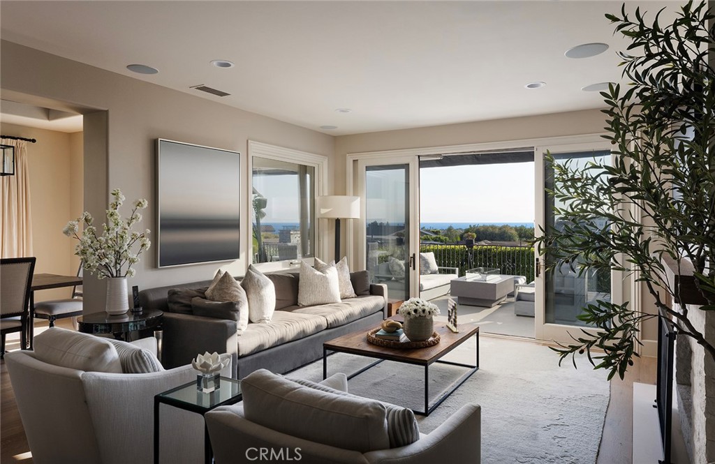 Corona Highlands (CORH) - Residential