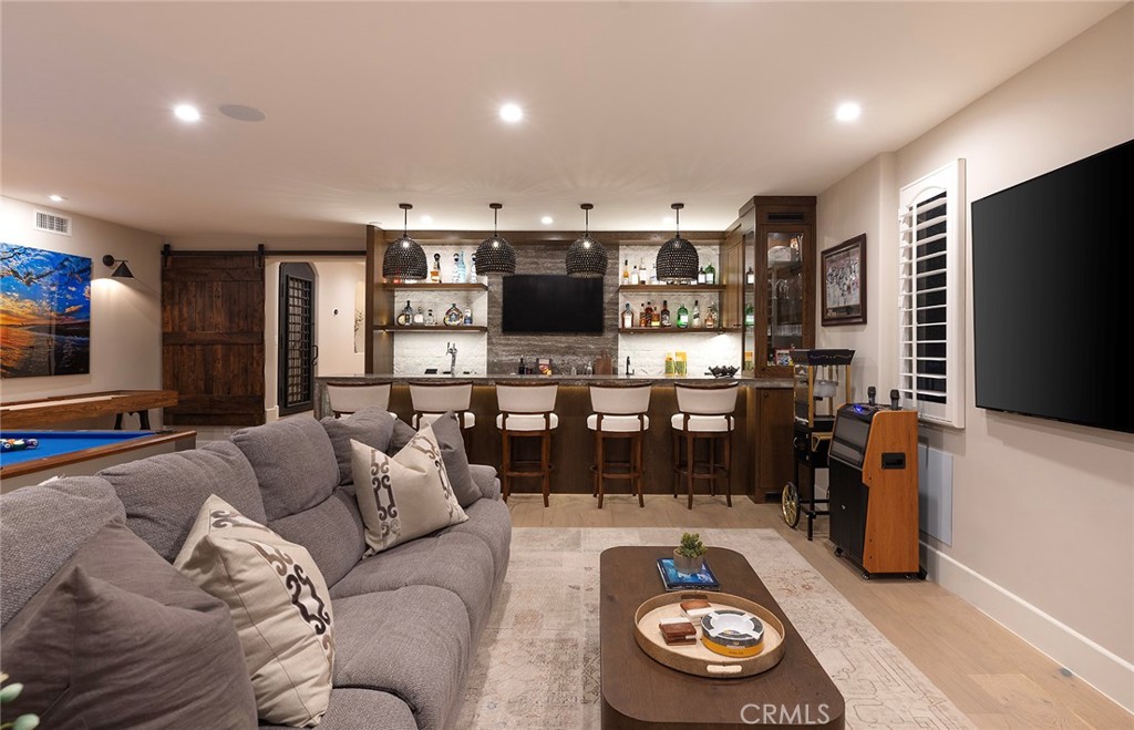 Corona Highlands (CORH) - Residential