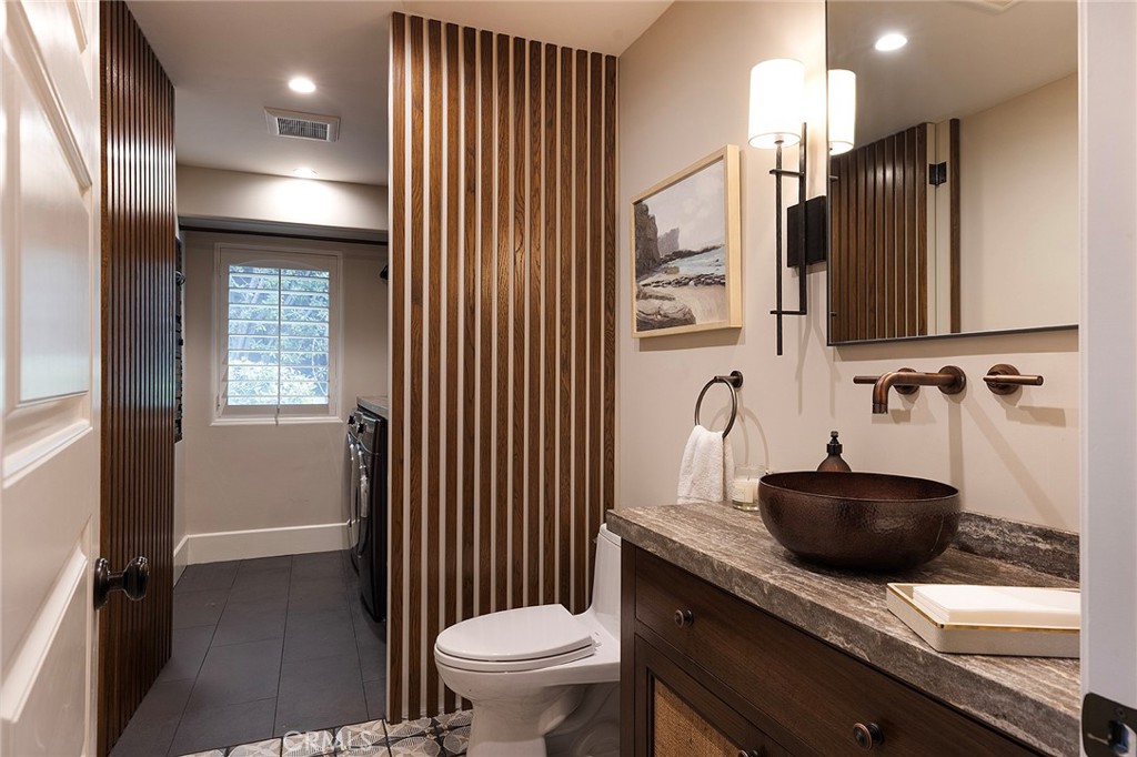 Corona Highlands (CORH) - Residential