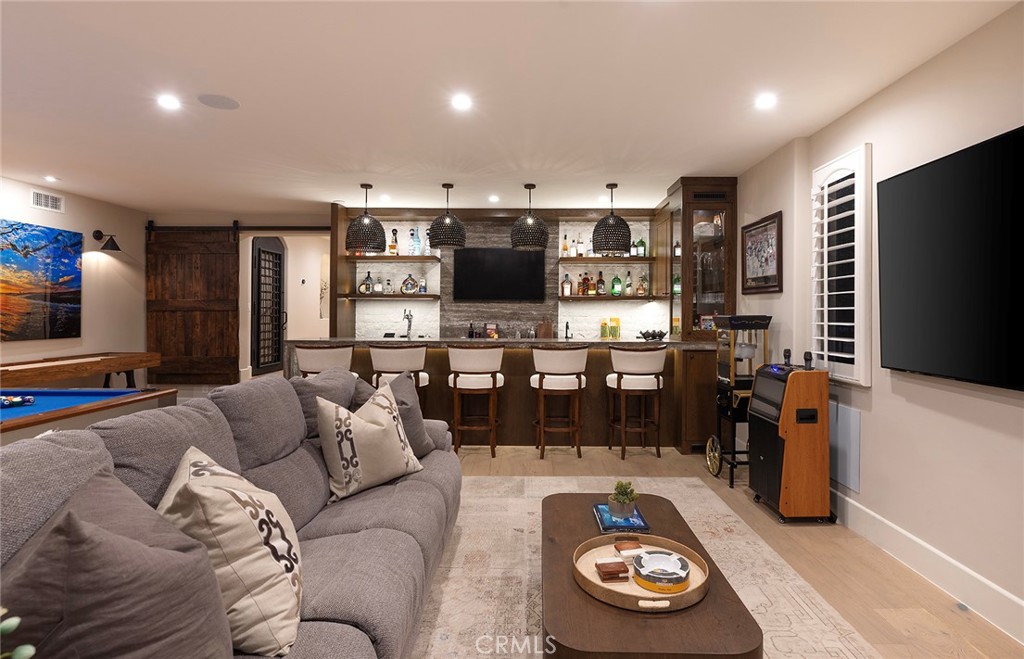 Corona Highlands (CORH) - Residential