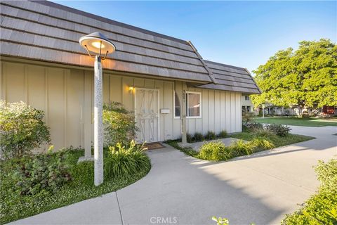4681 Larwin Cypress CA 90630