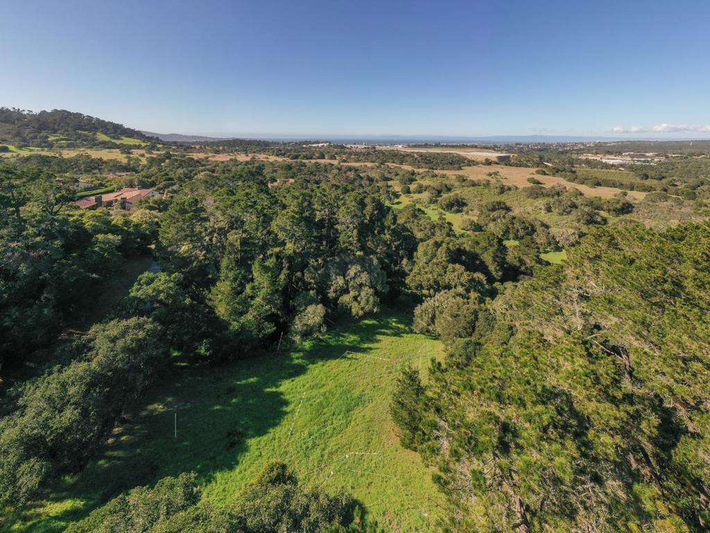 7570 Paseo Vista