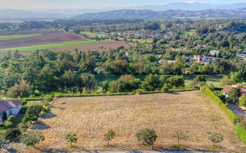 769 Via Terrado Camarillo CA 93010