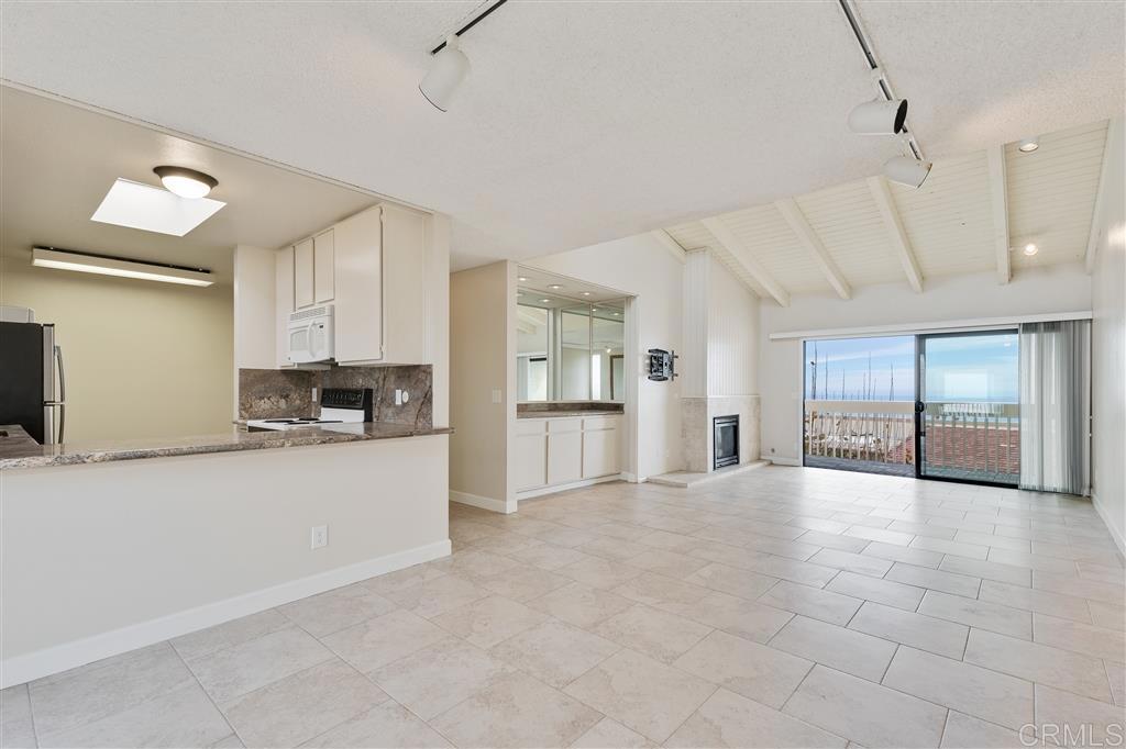 429 S Sierra Ave 334