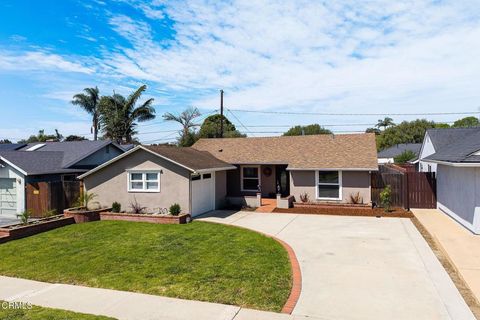 Photo of 511 Eva Street, Ventura, CA 93003 (MLS # V1-35737)