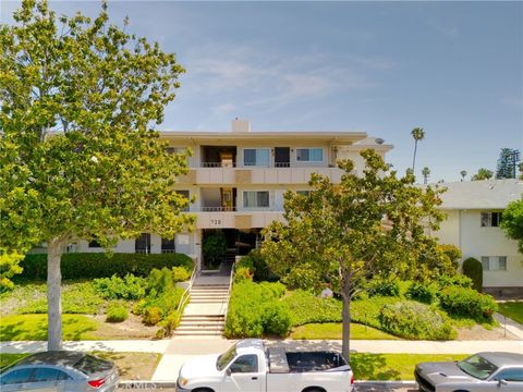 Photo of 330 N Howard Street #108, Glendale, CA 91206 (MLS # BB26084927)