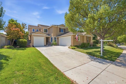 Photo of 31945 Pasos Place, Temecula, CA 92591 (MLS # ND26208479)