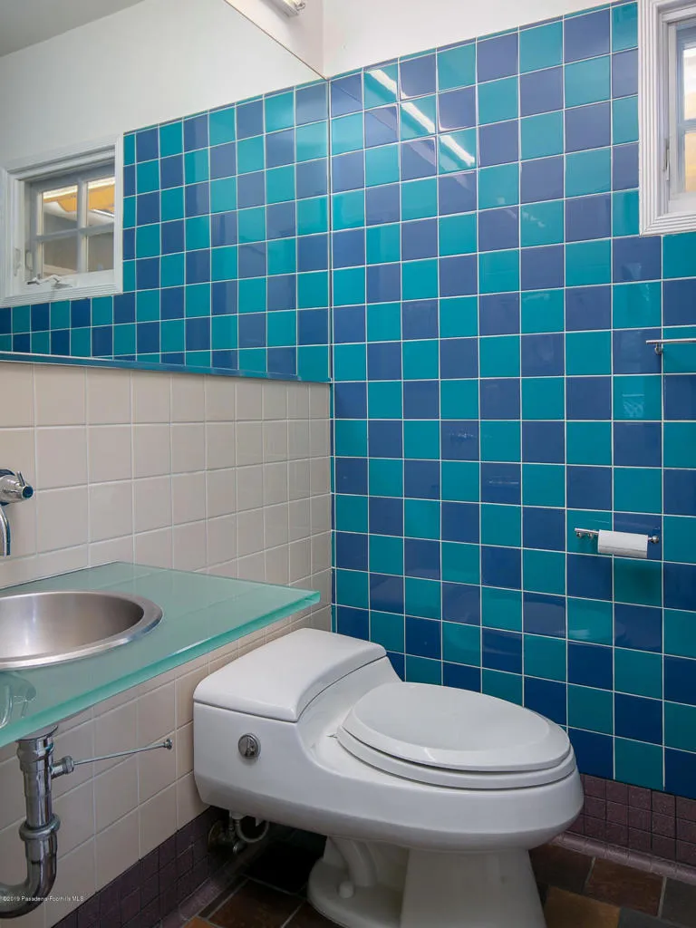 San Marino, California 91108, United States, 4 Bedrooms Bedrooms, ,3 BathroomsBathrooms,Residential,Active,229995