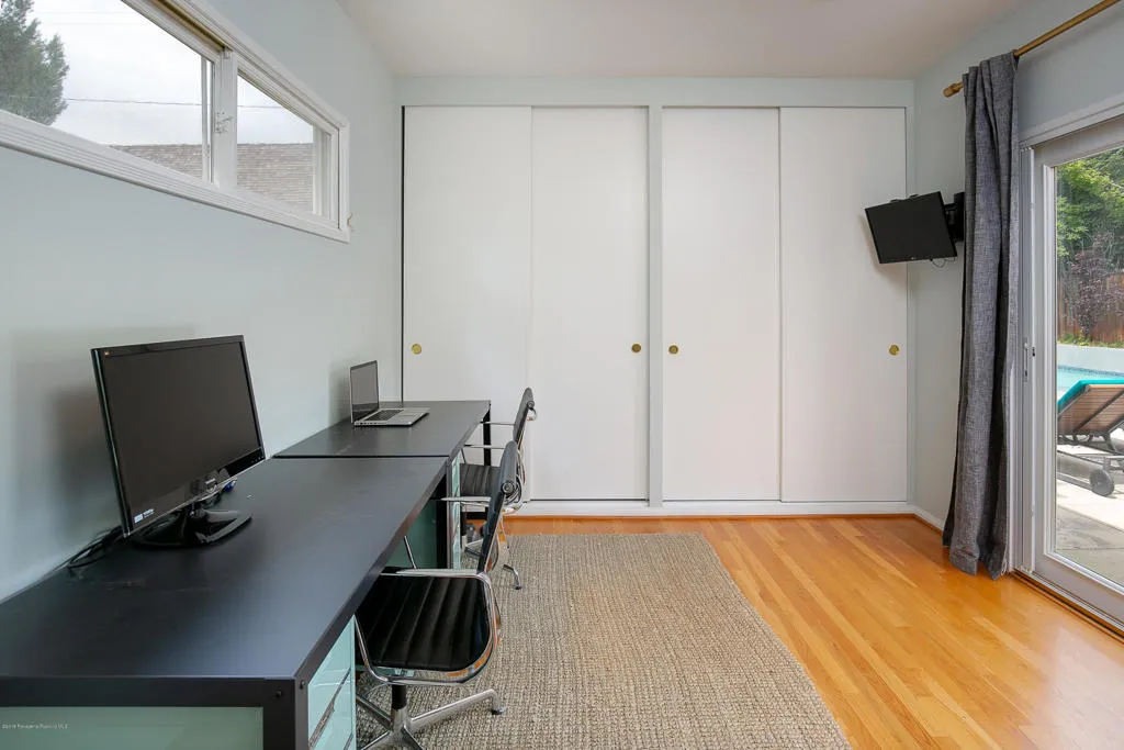 San Marino, California 91108, United States, 4 Bedrooms Bedrooms, ,3 BathroomsBathrooms,Residential,Active,229995