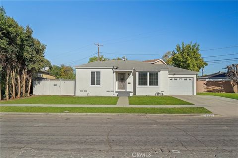 Photo of 6067 Jaymills Avenue, Long Beach, CA 90805 (MLS # DW26056057)