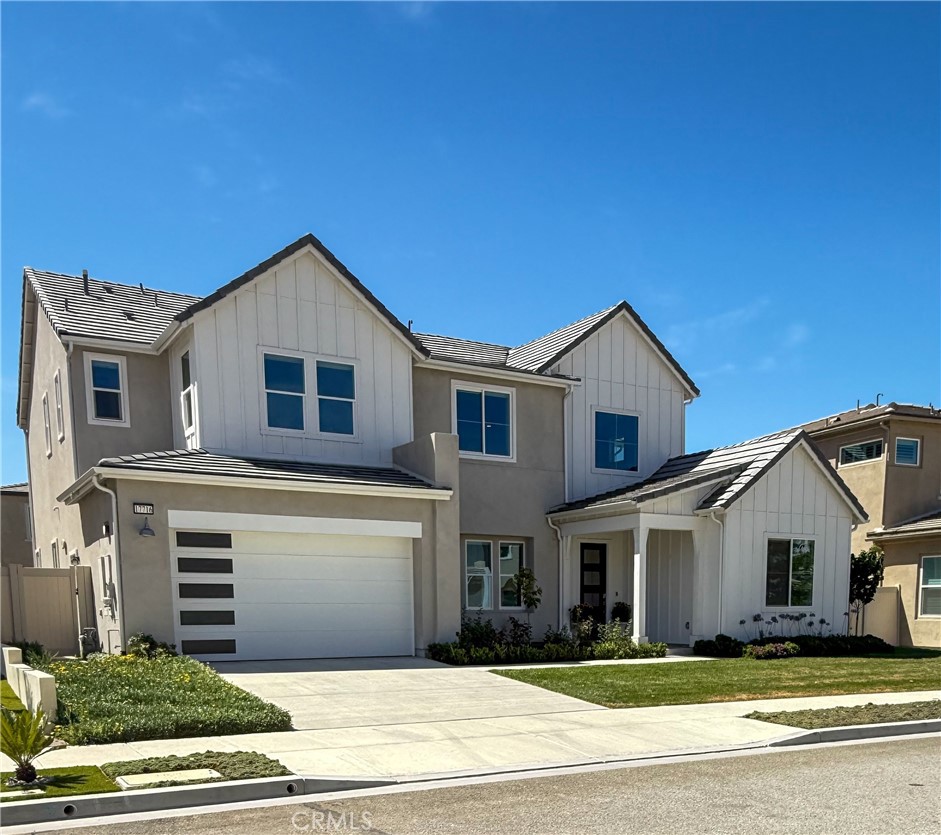 Cul-de-sac home located in Saugus' Skyline Ranch! The property boasts 4 bedrooms with 3.5 bathrooms. farm-style kitchen with quartz countertops, stainless steel appliances, refrigerator, dishwasher, 6-burner stove, double oven, pantry, and farm-style sink. Master suite with large walk-in closet, walk-in shower, tub, double sinks, and extra-large lot. This is a must-see property!!! Amenity-loaded Skyline Community is conveniently located near quality schools and shopping.